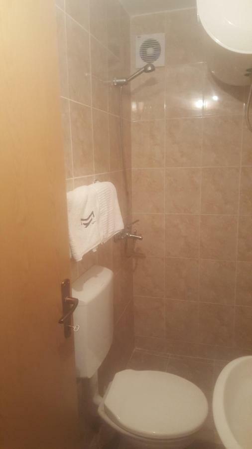 Aparthotel Darinka Ulcinj Habitación foto